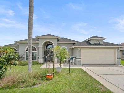 2856 MIDDLETON CIRCLE