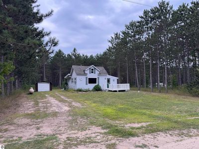 14915 Pauls Pl