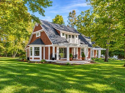 4251 Pinehurst