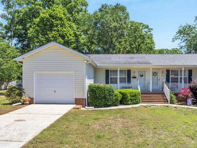 Property at 105 Old Keith Ct, Mauldin, SC