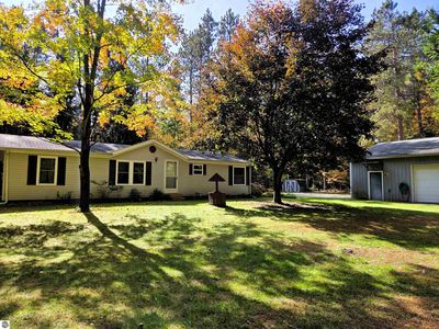 1990 W Winegars Rd