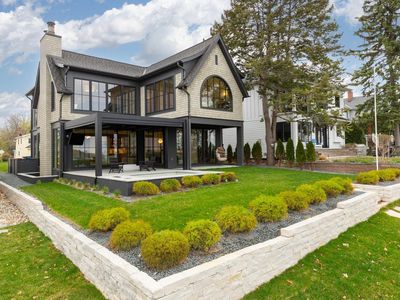 254 Lake St