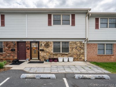 3162 Wooded Way