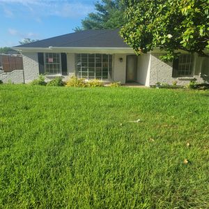 107 Scenic Dr