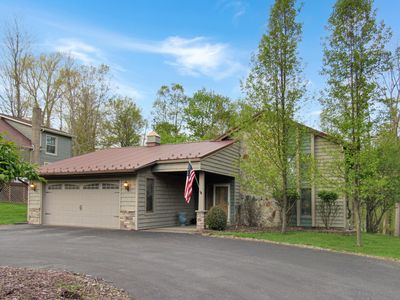 3556 Bay Rd