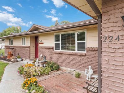 224 N Sherwood Dr
