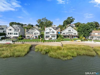 64 Shorefront Park