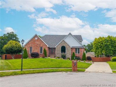 3102 Georgian Way