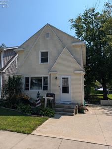 825 South St