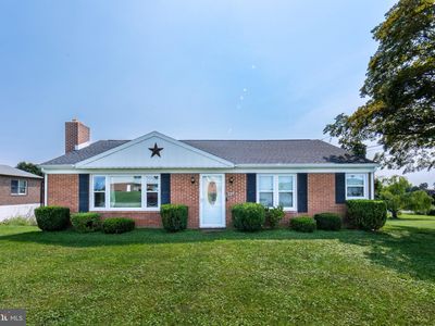 227 N Main St