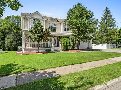 70 Farmingdale Rd