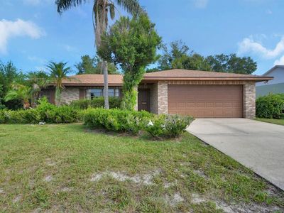 135 E IRIS DRIVE