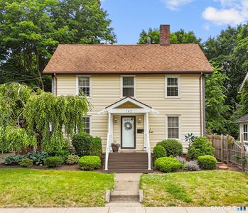 162 Newton Street