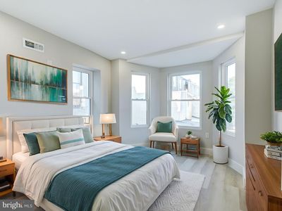 1327 E Susquehanna Ave