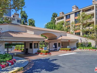 2112 Century Park Ln Unit 107