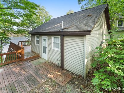 3687 Alden Nash Ave NE