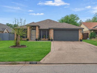 1425 Longhorn Dr