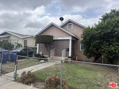 Property at 220 E 64th St, Los Angeles, CA