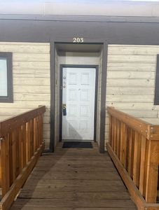 125 Franklin Ave APT 203