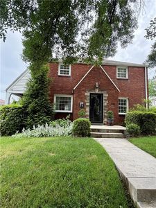 115 Marlin Dr E