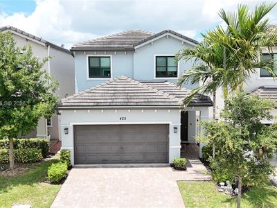 425 NW 33rd Ln
