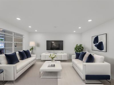 1340 NE 28th Ave APT 241