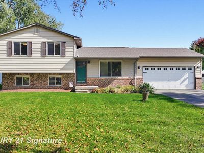 10336 N Linden Rd