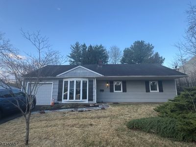 3 Spalding Dr