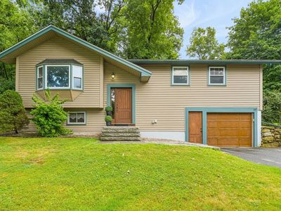 Property at 110 Fort Meadow Dr, Hudson, MA