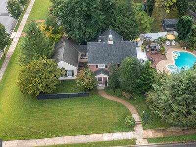 134 Lester Ave