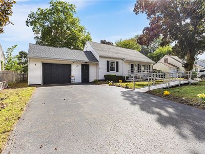 122 Harvest Dr