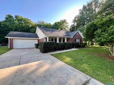 104 Maidencane Cir NE