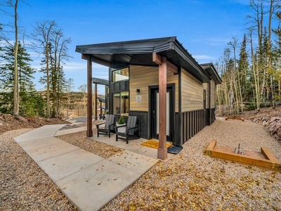 151 E Steam Engine Dr #6