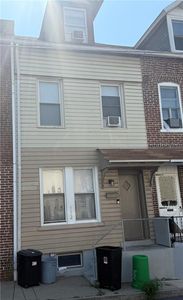 132 N College St
