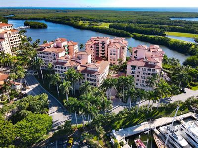 13647 Deering Bay Dr APT 142