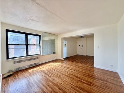 112-25 34th Ave #6H