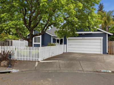 2273 White Chapel Court