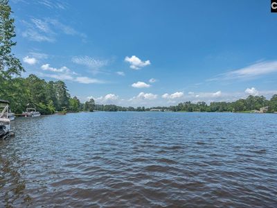 5921 Lakeshore Dr