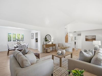 6088 Knoll Park Ct