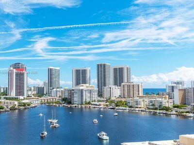 427 Golden Isles Dr APT 7J