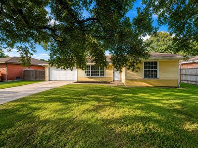 Property at 300 George Ln, Port Arthur, TX