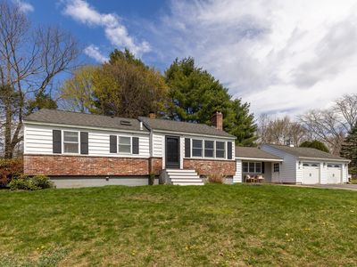 8 Warner Lane