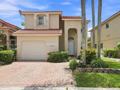 15822 SW 16th Ct