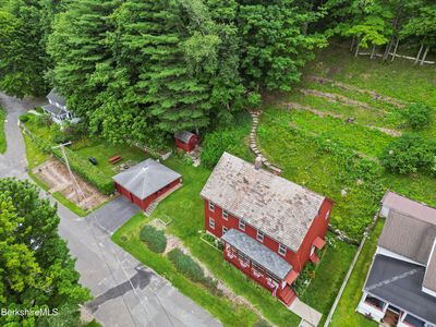 27 Richmond Ln