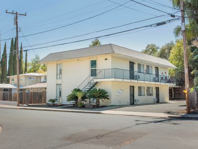 22 S Lake Dr