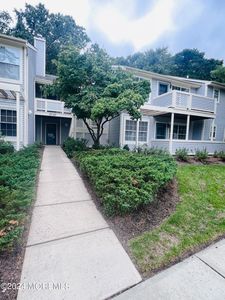 39 Chinkaberry Court