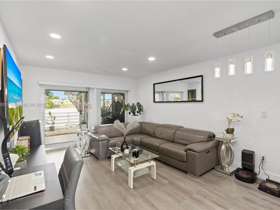 2418 NW 52nd St