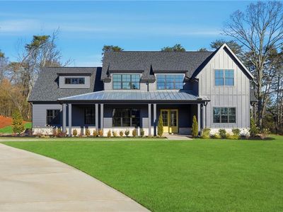 157 Palisade Dr
