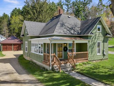 203 E Colvin Road