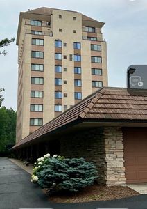2631 Northern Rd APT 210
